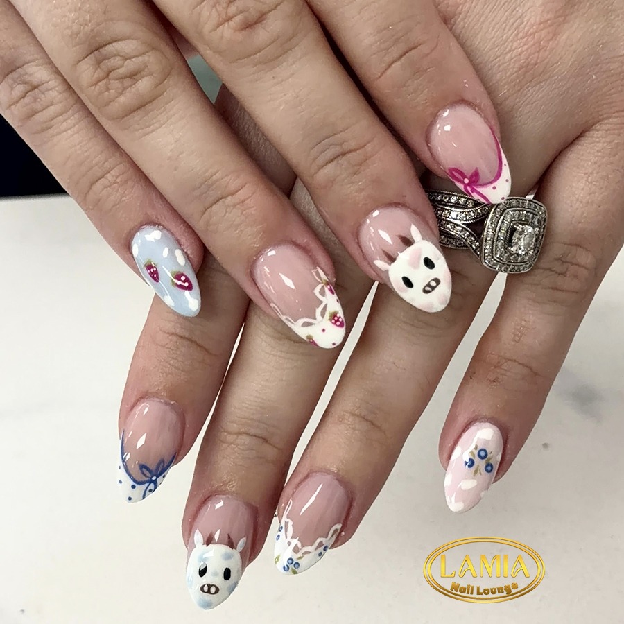 Lamia Nail Lounge